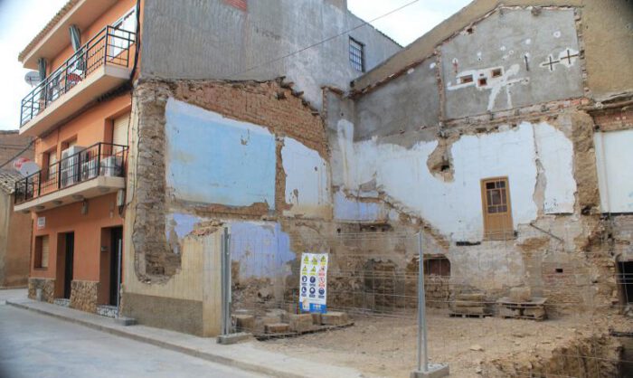 Solar en el que se levantará el nuevo bar de Villanueva.