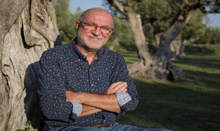 Se trata de la cuarta publicación del escritor monegrino.