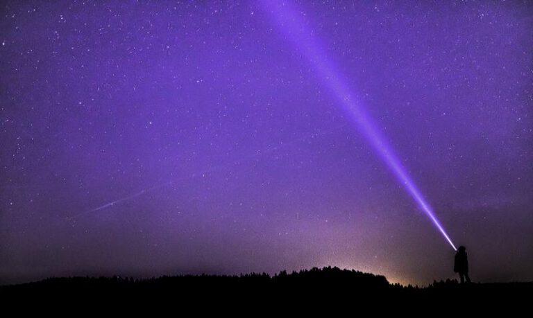 El cielo monegrino resulta idóneo para la observación. El cielo monegrino resulta idóneo para la observación.