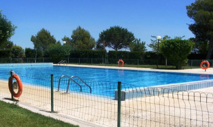 Sariñena fue la primera en anunciar su decisión.