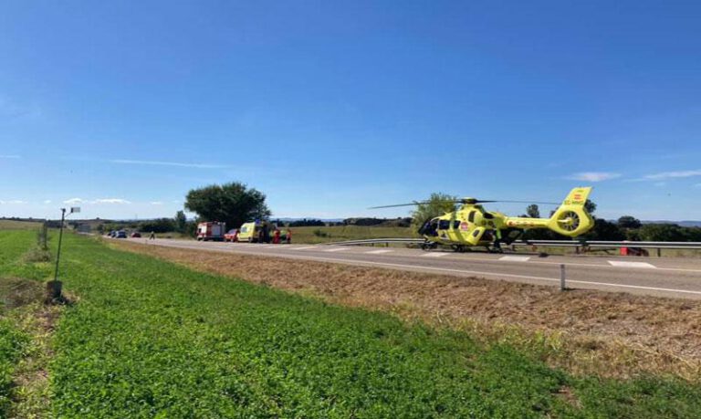 La mujer fue evacuada en helicóptero a Zaragoza. Ayto Huesca La mujer fue evacuada en helicóptero a Zaragoza. Ayto Huesca