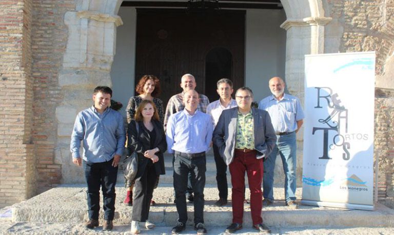 Imagen de archivo del jurado del certamen literario. Imagen de archivo del jurado del certamen literario.