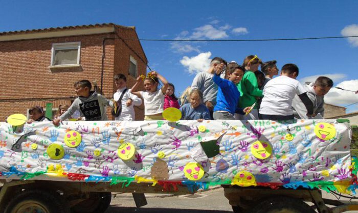 Las carrozas protagonizaron el arranque festivo en 2019.