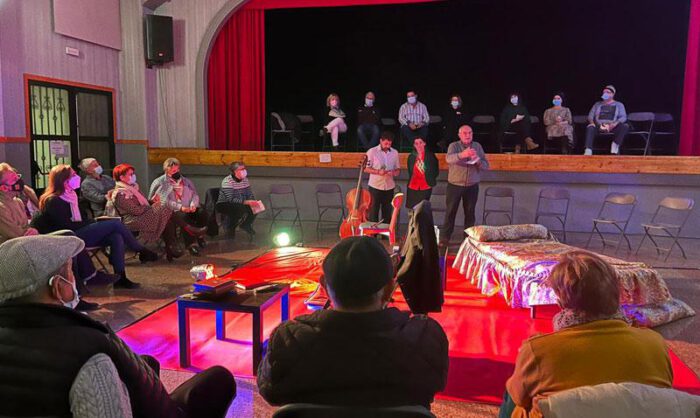 Imagen de la presentación de la obra "Una hora sin tv".