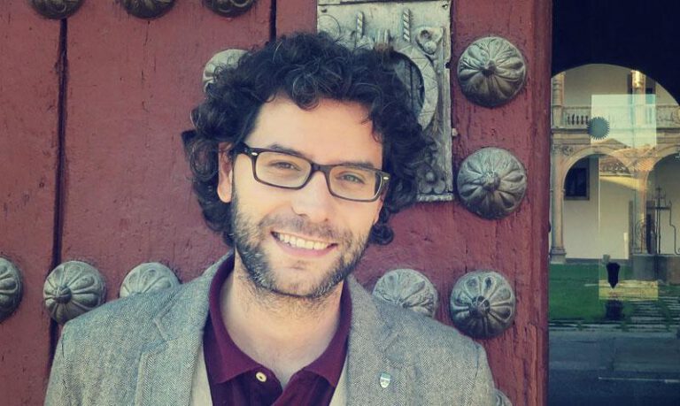 Miguel íngel González Miguel íngel González