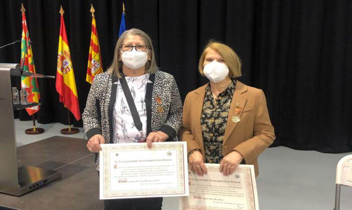 Mª Jesús Martí­nez y Rosa Aí­sa