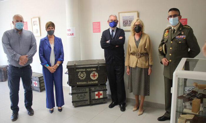 La muestra fue inaugurada este sábado en Robres.