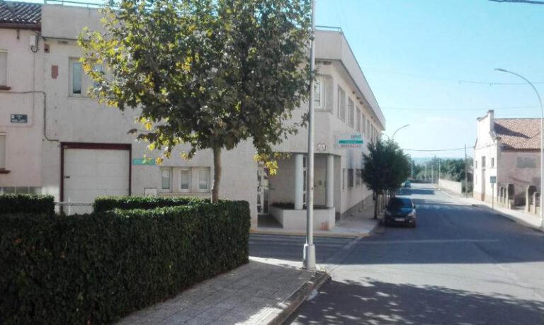 Imagen del centro de salud de Grañén. Imagen del centro de salud de Grañén.