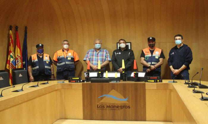 El material fue entregado este pasado lunes en Sariñena.