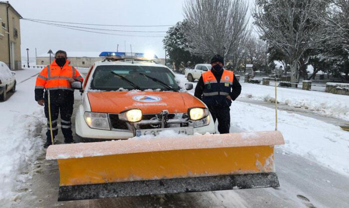 Los voluntarios de Protección Civil han sido movilizados.
