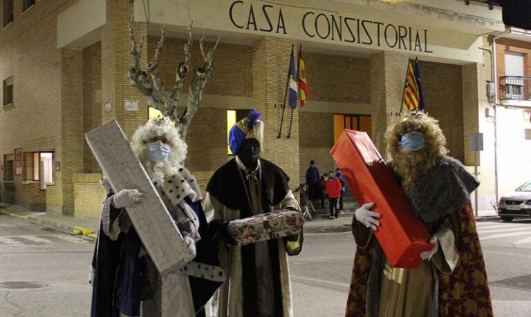 Los Reyes volverán cargados de regalos e ilusión. Los Reyes volverán cargados de regalos e ilusión.