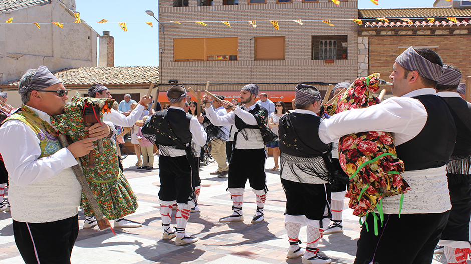 Imagen de archivo de la actuación del dance de La Almolda.