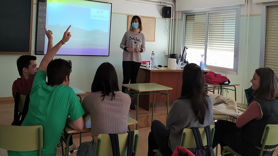 El programa se desarrolla en los institutos de Los Monegros.