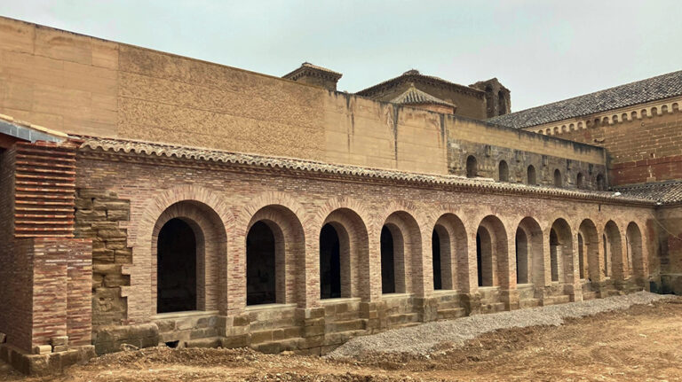 Claustro Sijena 2