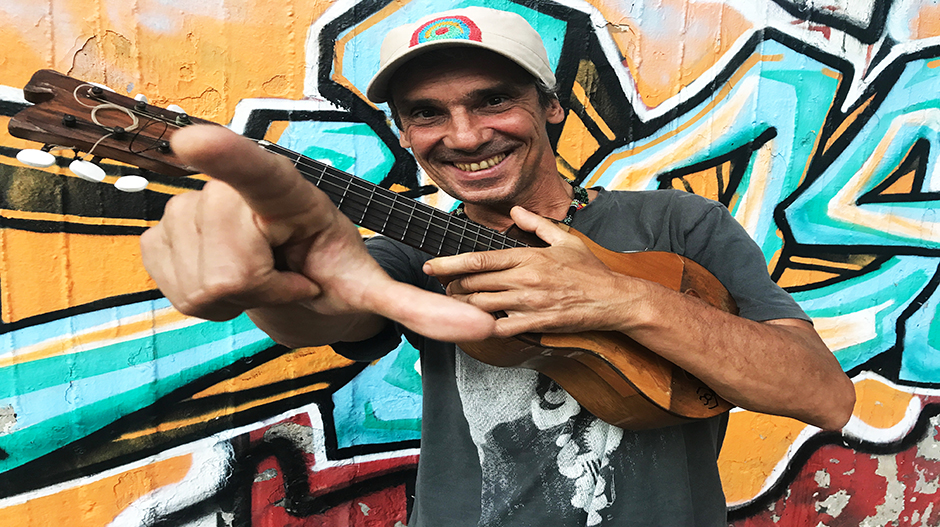 Manu Chao se incorporó al cartel en el último momento.