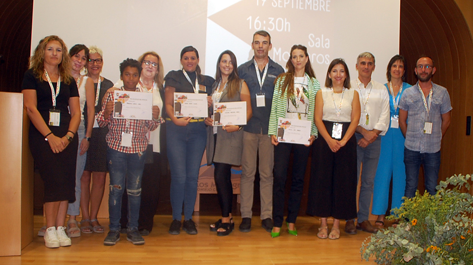 Imagen de ganadores y promotores de la octava edición del Elevator Pitch.