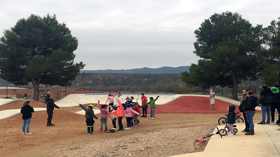 Niños y jóvenes disfrutaron de la mano del campeón aragonés Rafael Izquierdo.