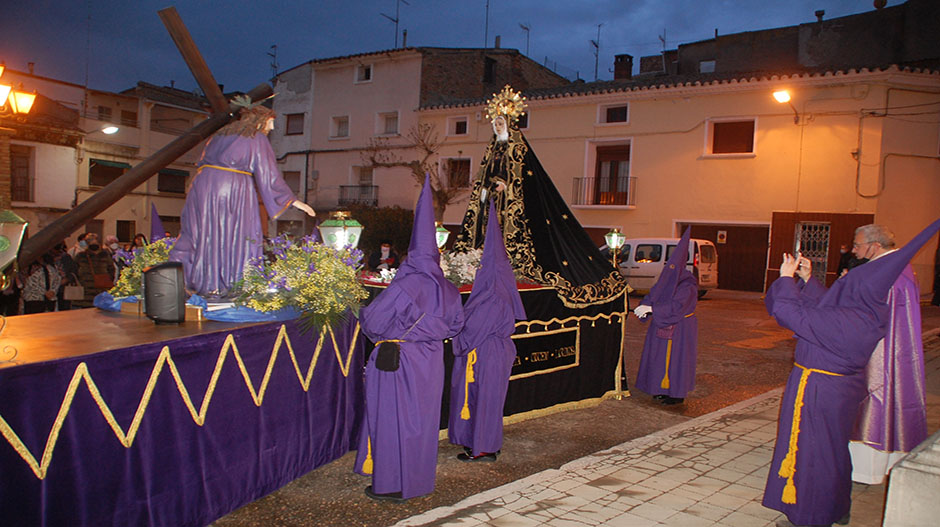 Imagen de la procesión del Encuentro de Sariñena en 2022.