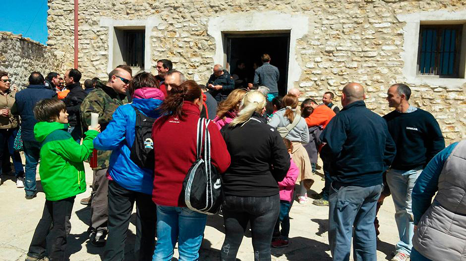 Imagen de archivo de un día de romería en la ermita de San Caprasio en la sierra de Alcubierre.