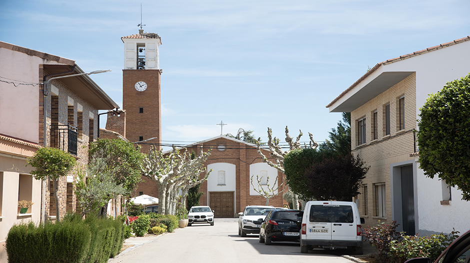 La localidad forma parte del municipio de Grañén. Ayuntamiento de Grañén.