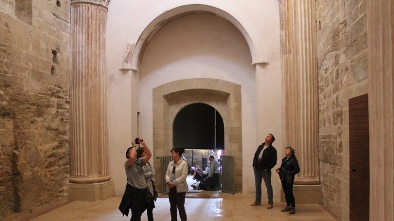 VISITANTES IGLESIA SIJENA – copia