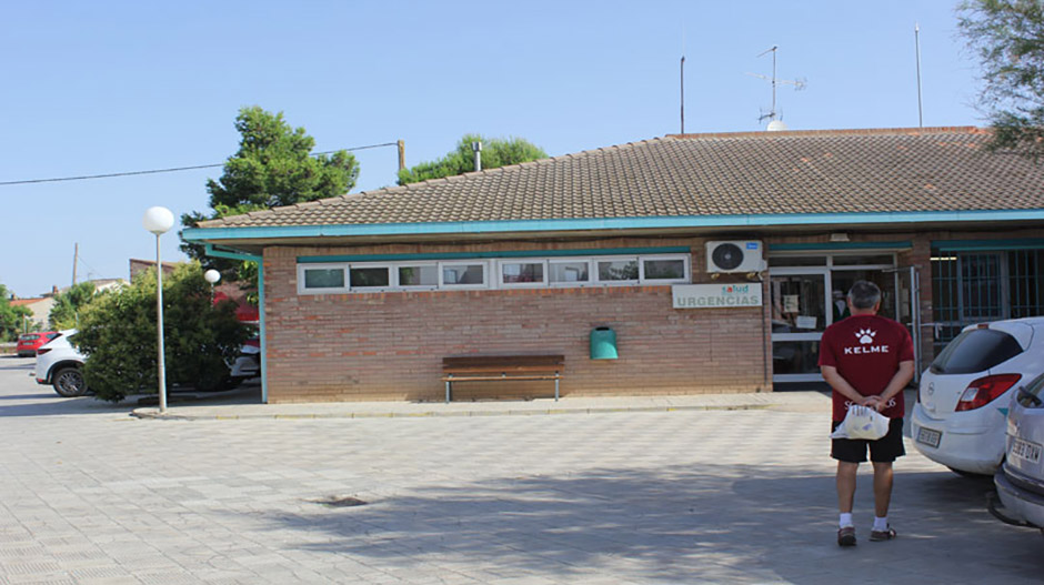 Imagen de archivo del exterior del centro de salud de Sariñena.