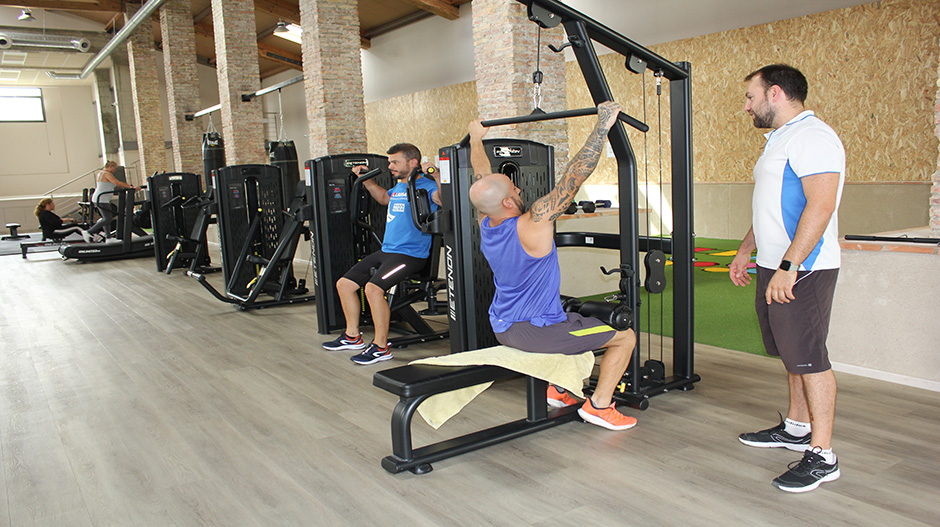 Máquinas para gimnasio de hotel, casa rural o comunidades