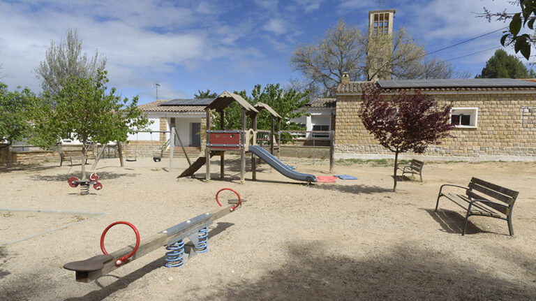 Curbe__parque_infantil