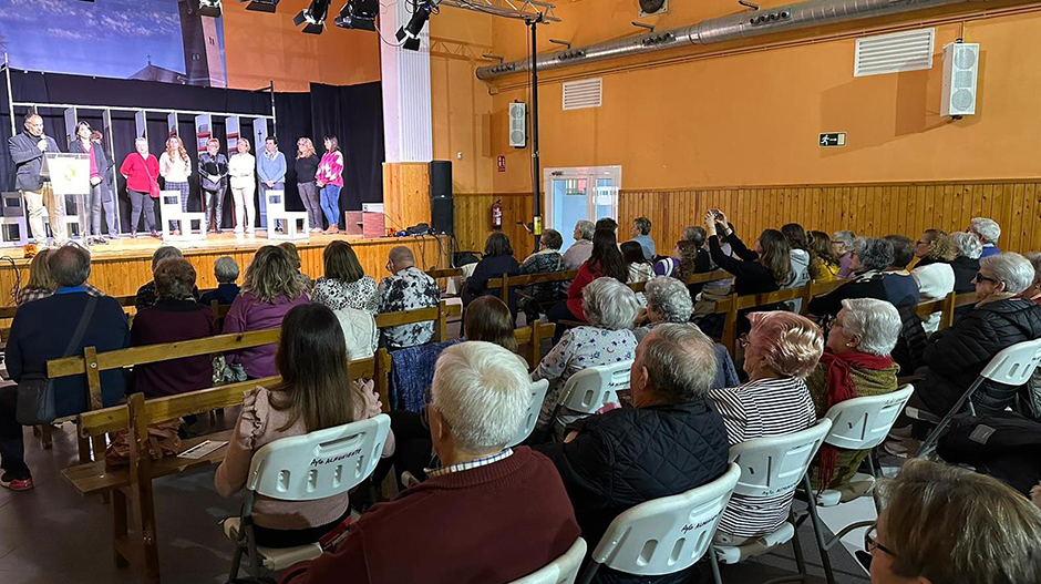 Mujeres y también hombres de diferentes localidades monegrinas han acudido al acto organizado por la Coordinadora en Frula.