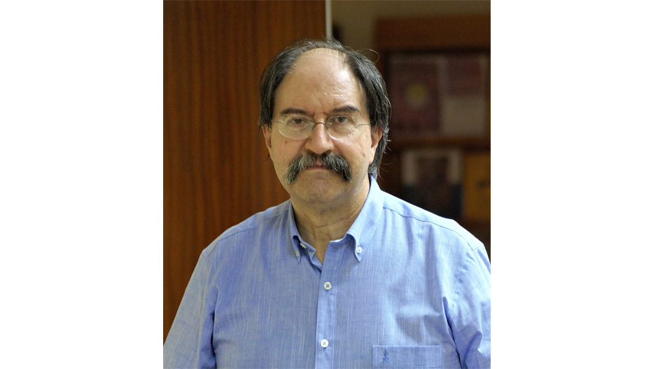 Miguel Calvo Rebollar es Doctor en Ciencias Químicas y profesor de la facultad de Veterinaria de la Universidad de Zaragoza.