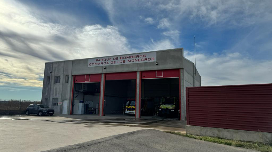 Imagen actual de las instalaciones del parque de bomberos ubicado en Sariñena.