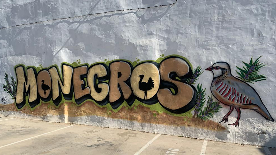 Imagen del mural que realizó de forma colectiva en Perdiguera en 2022. La acción formó parte del ciclo Inspira Monegros.