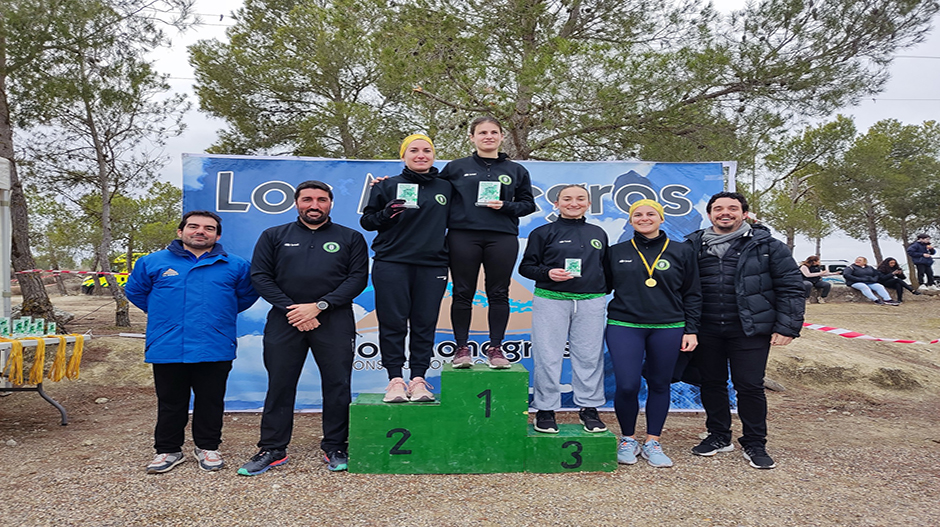 Imagen del pódium de categoría absoluta femenina, con la victoria de Belén Barrachinas, de Bujaraloz.