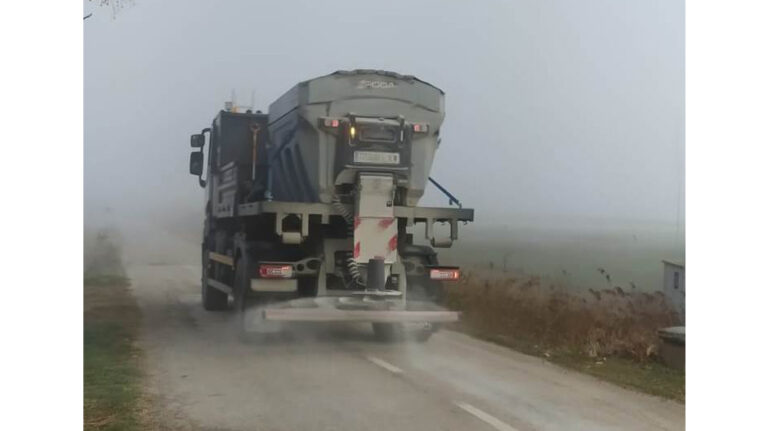 comarca_esparce_sal_intenso_frio