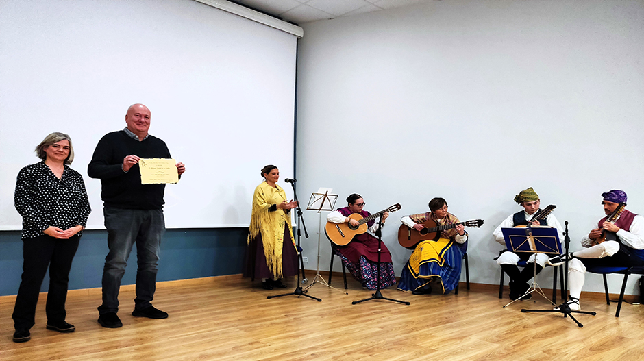 Miguel Ibáñez de la Cuesta recogió el segundo premio.