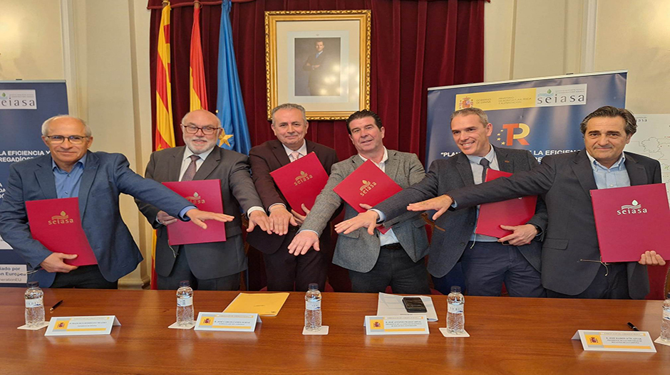 La firma de los convenios ha tenido lugar este jueves en la Subdelegación del Gobierno en Huesca.