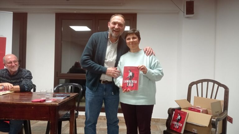 Juan Yzuel y Esther Soler durante la presentación del libro en Sena