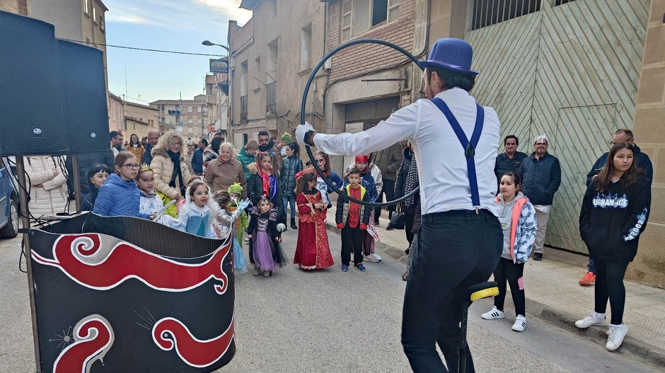 Numerosas localidades de Los Monegros celebran el carnaval este fin de semana.