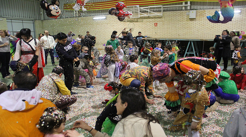 La fiesta ha terminado en el pabellón polidportivo.