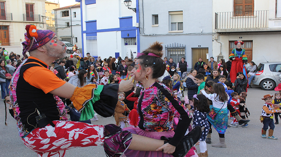 Los actos han contado con una gran participación de niños y niñas de diferentes edades.