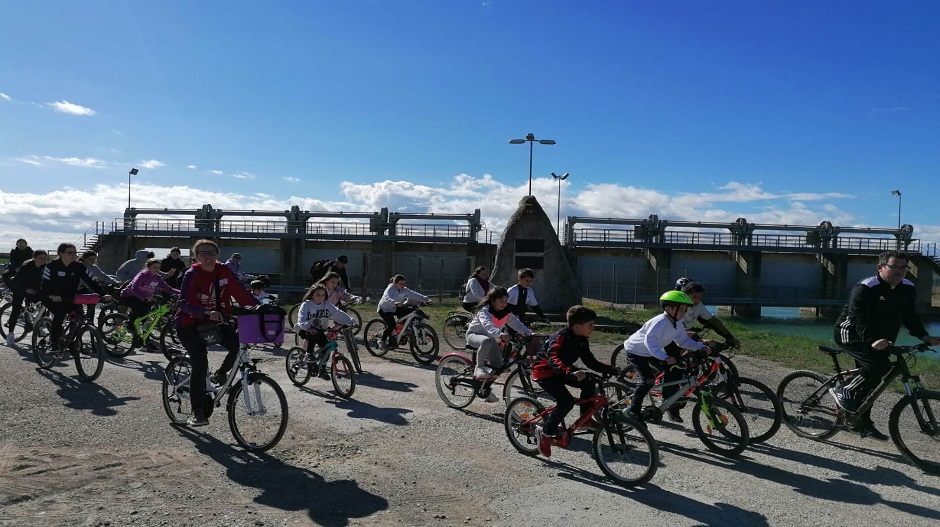 Tardienta ha vuelto a organizar una ruta en bici por enclaves importantes y obras hidráulicas del municipio.