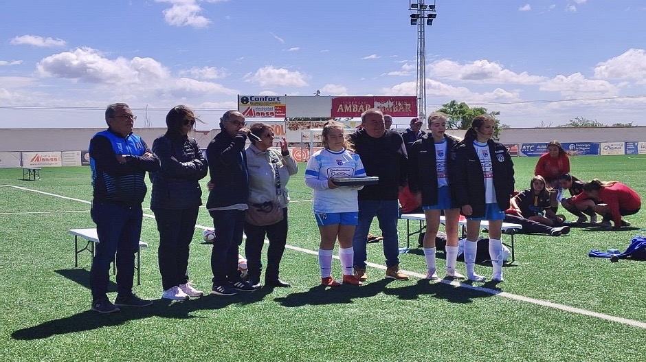 La jornada permitió disfrutar de un día de convivencia y deporte y recordar al joven Ignacio Cambra, vecino de Lalueza y fallecido de forma reciente.