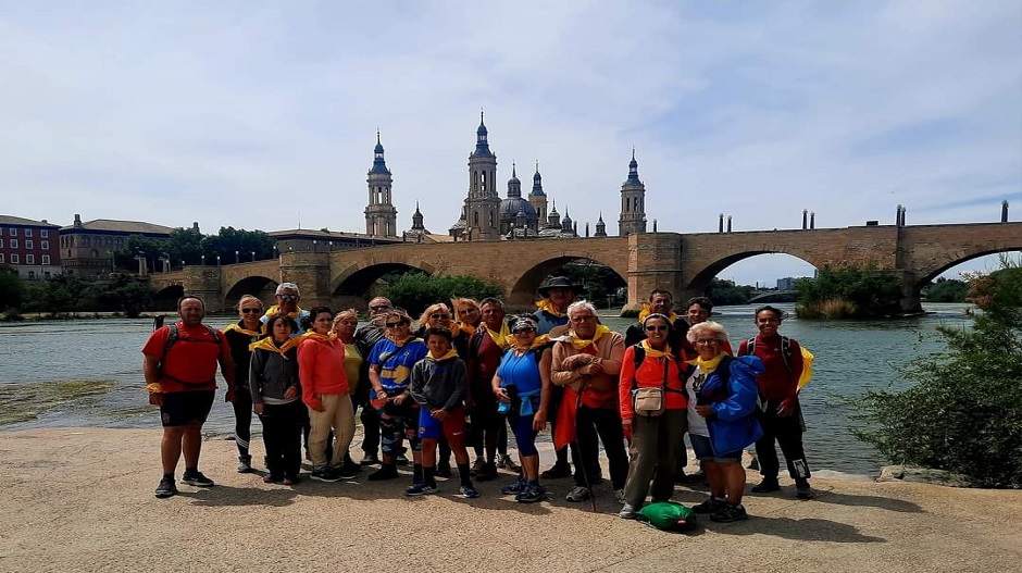 Vecinos de Lanaja el pasado año en su peregrinación a la Basílica del Pilar.