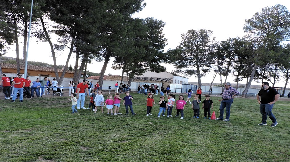 Niños y niñas de 4 y 5 años.