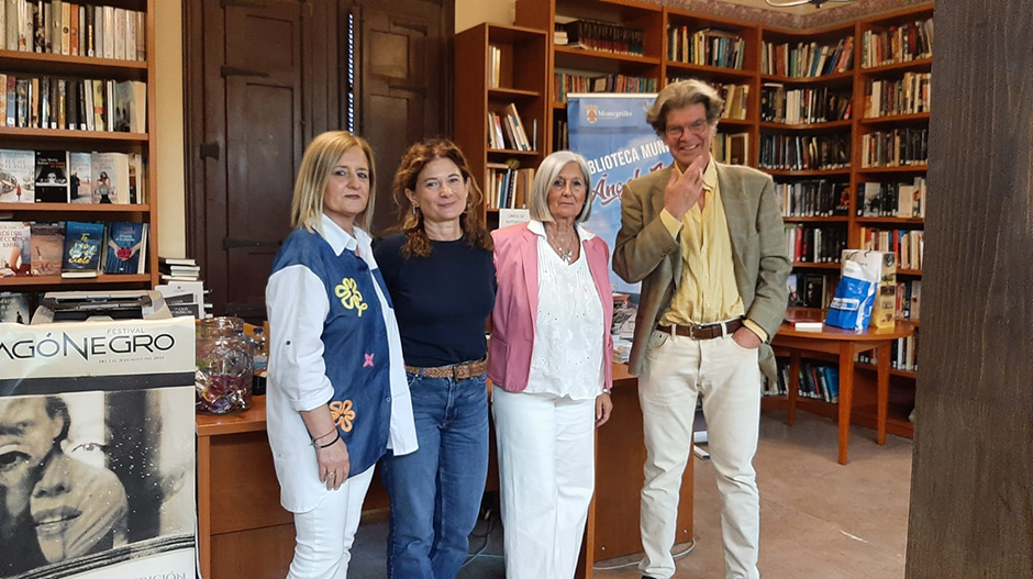 Victoria González Torralba y Juan Bolea protagonizaron el acto organizado en Monegrillo.