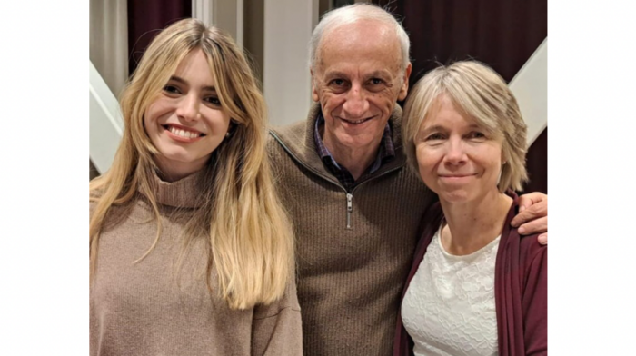 D7E08B56-84D8-4AC8-A668-33907AD464BC