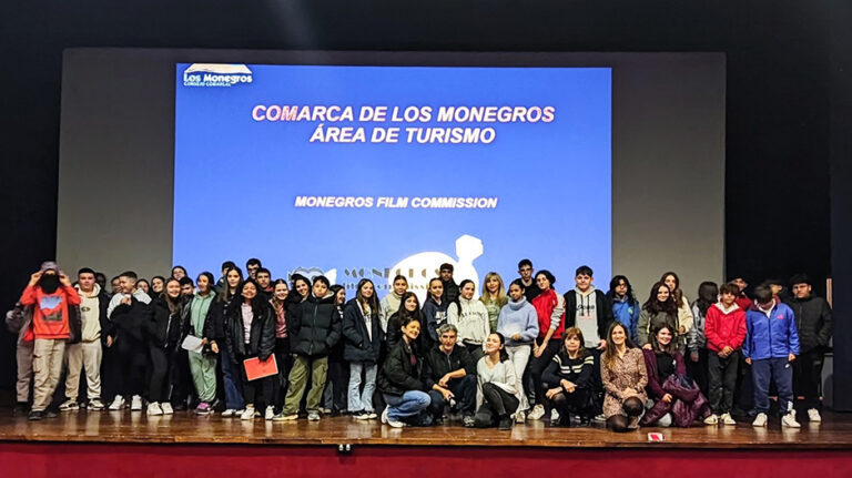 ies_sariñena_monegros_plato_cine1