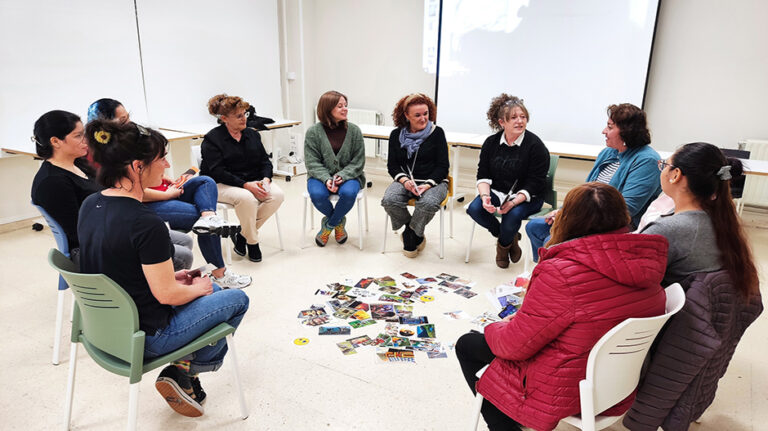 foto_grupo_apoyo_cuidadoras_lanaja
