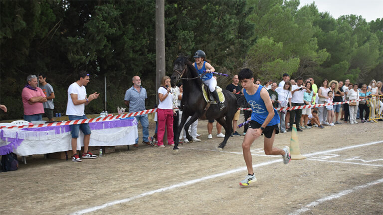 hombre_contra_caballo_2025 copia